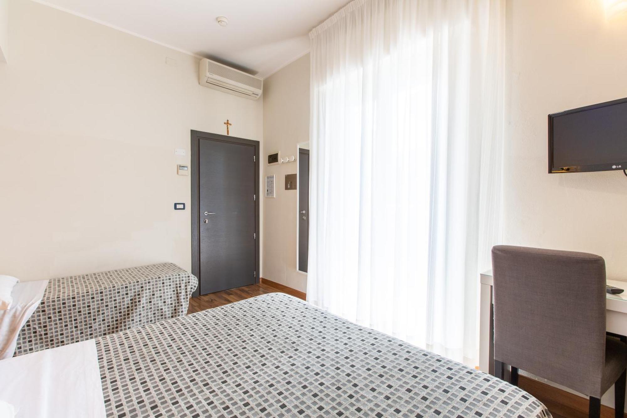 Hotel Gardenia Rimini Exterior foto